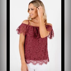 New! No boundaries lace top
